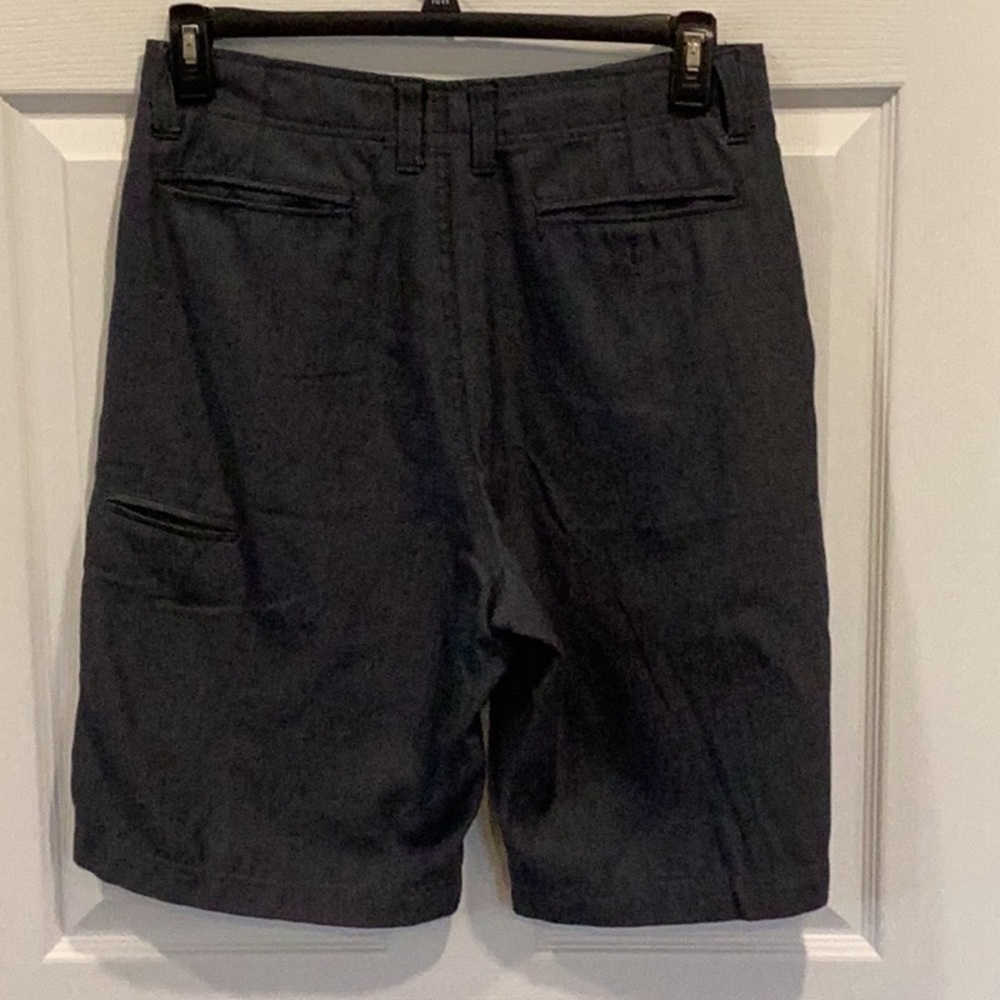 Shorts - Picture 5 of 8